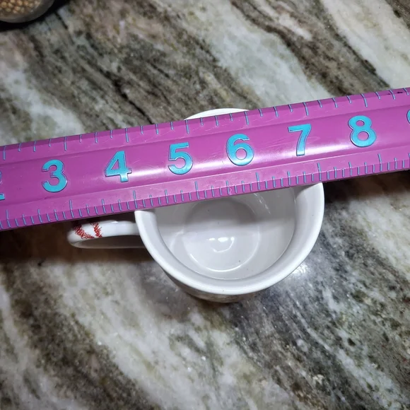 Mary Kay Kisses Shades of Red Lipstick Kisses Lip Prints Coffee Tea Mug Cup - Picture 6 of 8